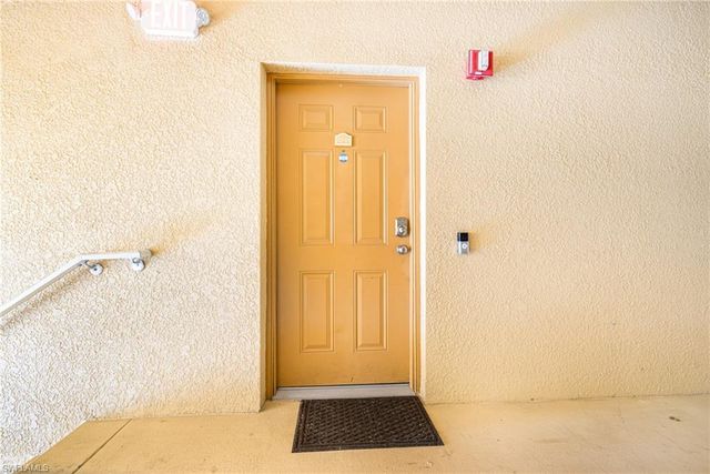 9055 Colby DR # 2213, Fort Myers, FL 33919