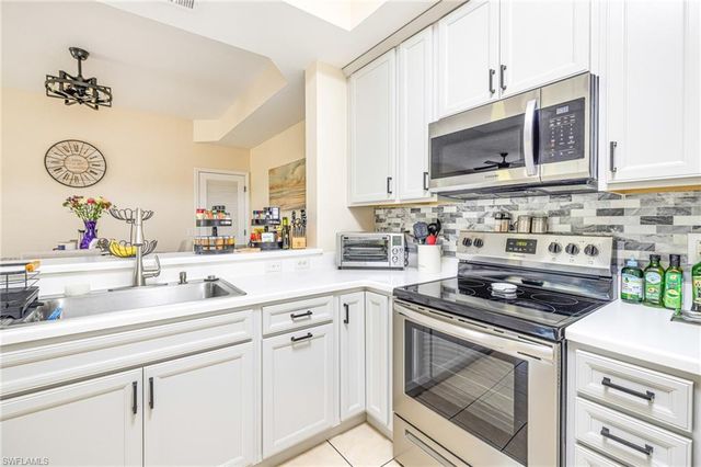 9055 Colby DR # 2213, Fort Myers, FL 33919