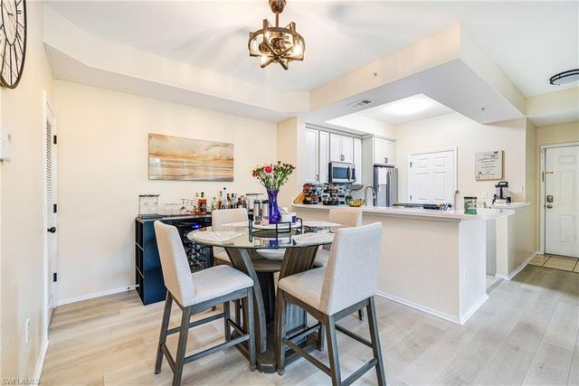 9055 Colby DR # 2213, Fort Myers, FL 33919