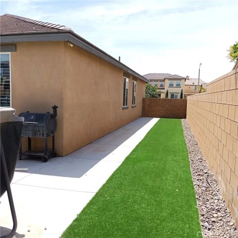 12342 Del Sur Street, Victorville, CA 92392