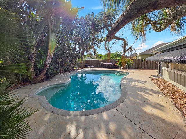 168 SW Majestic Terrace, Port St. Lucie, Port St Lucie, FL 34984