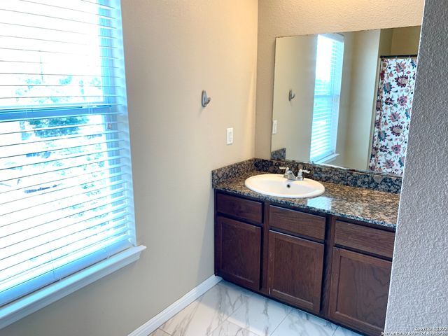 569 Advantage, New Braunfels, TX 78130