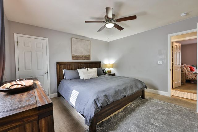 4592 Lomax Ct, Murrells Inlet, SC 29576