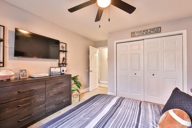 4592 Lomax Ct, Murrells Inlet, SC 29576