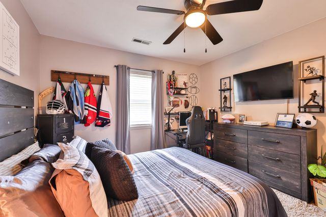 4592 Lomax Ct, Murrells Inlet, SC 29576