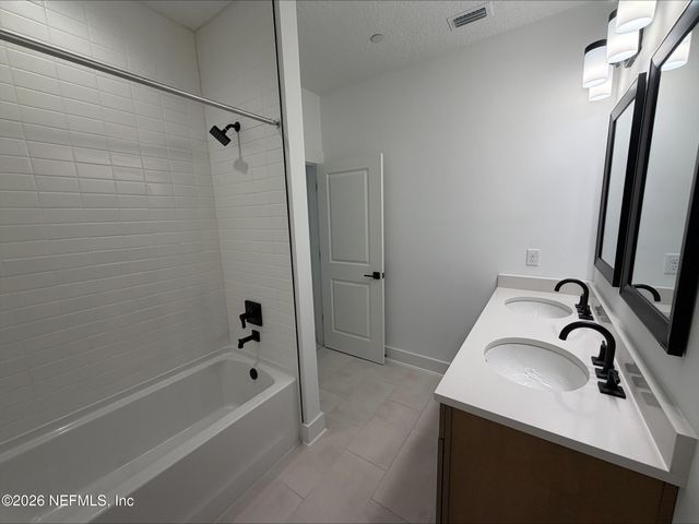 397 OAKMOSS Drive, St. Johns, FL 32259
