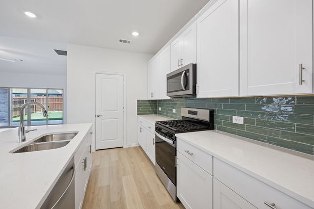 1363 Los Olmos Lane, Crandall, TX 75114