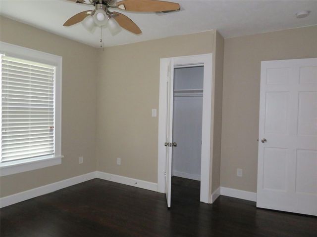 12 Greenwood Street B, Houston, TX 77011