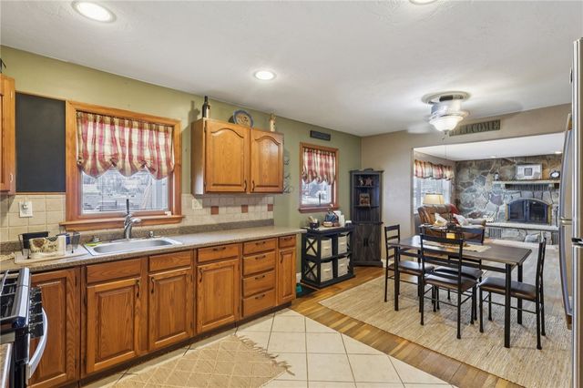 670 Circle Drive, Rostraver, PA 15012