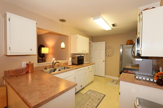 103 Lily Trace, Dothan, AL 36301