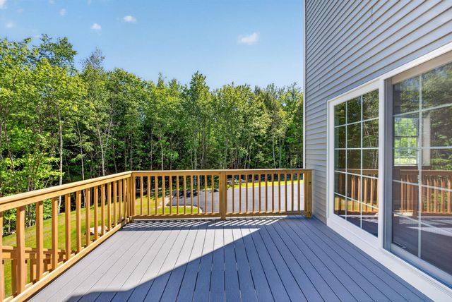 47 Chestnut Drive, Allenstown, NH 03275
