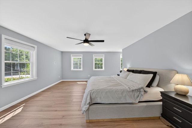 47 Chestnut Drive, Allenstown, NH 03275