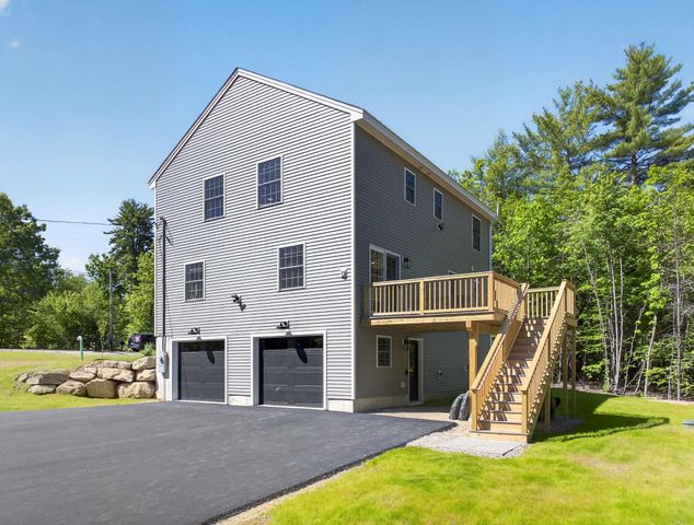 47 Chestnut Drive, Allenstown, NH 03275