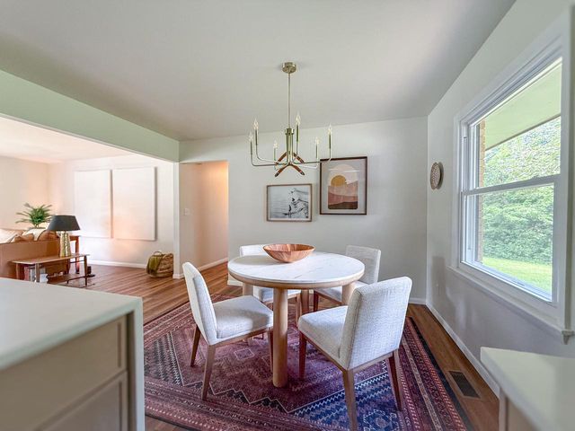 17865 Windemere ROAD, Brookfield, WI 53045