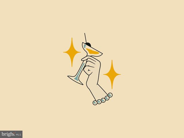 633 E THOMPSON ST, Philadelphia, PA 19125