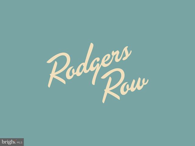 633 E THOMPSON ST, Philadelphia, PA 19125