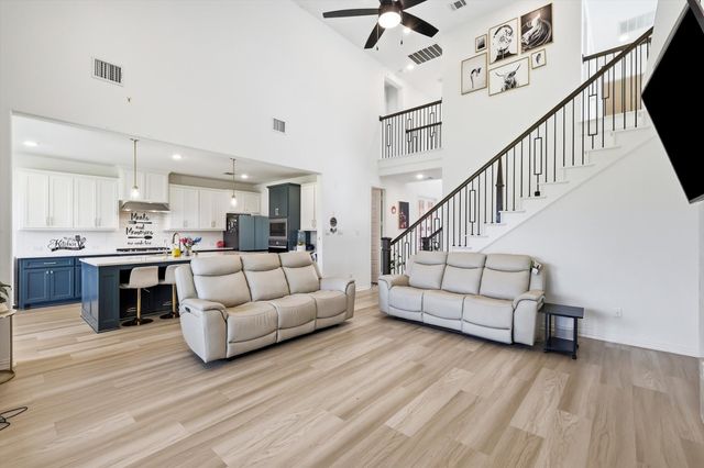 2188 Cloverfern Way, Haslet, TX 76052