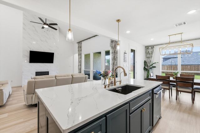 2188 Cloverfern Way, Haslet, TX 76052
