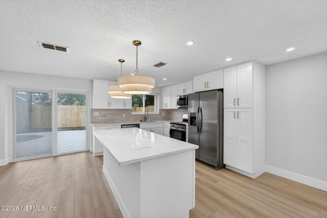 4069 HUNTINGTON FOREST Boulevard, Jacksonville, FL 32257