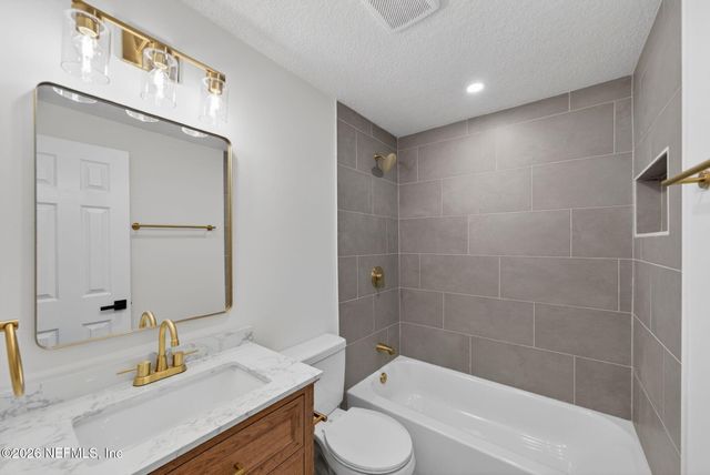4069 HUNTINGTON FOREST Boulevard, Jacksonville, FL 32257