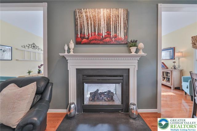 134 Glenmoor Circle South, Palmer Twp, PA 18045