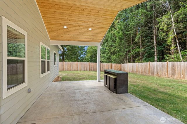 104 Sequoia Lane, Onalaska, WA 98570