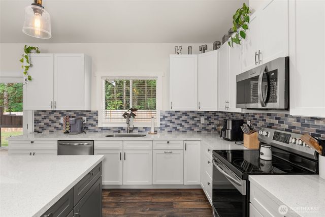 104 Sequoia Lane, Onalaska, WA 98570