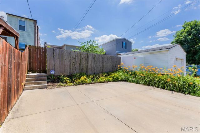 4147 Wyoming Street, St Louis, MO 63116