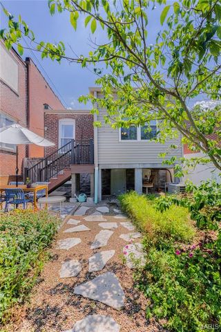 4147 Wyoming Street, St Louis, MO 63116
