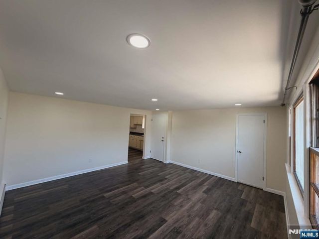 355 Devon Street, Kearny, NJ 07032
