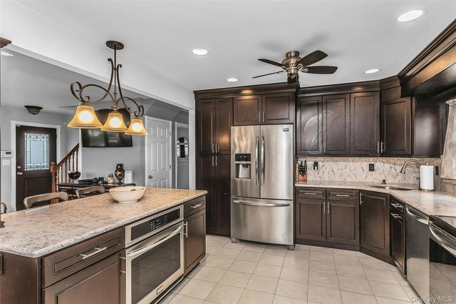 195 Nims Avenue, West Babylon, NY 11704