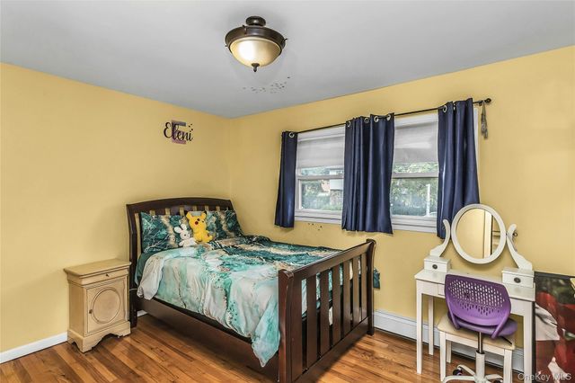 195 Nims Avenue, West Babylon, NY 11704