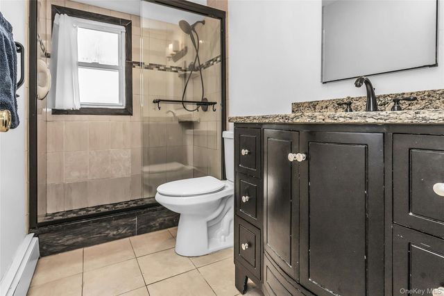 195 Nims Avenue, West Babylon, NY 11704