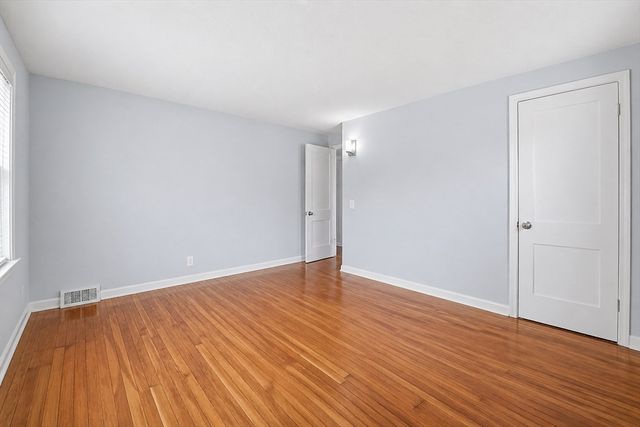 54 Shaw Park Ave, Chicopee, MA 01013
