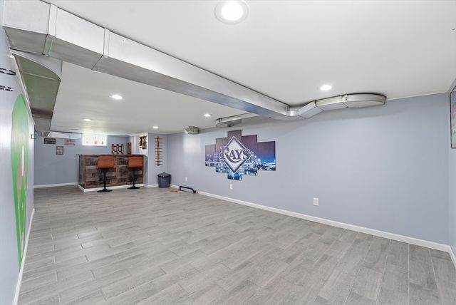 54 Shaw Park Ave, Chicopee, MA 01013