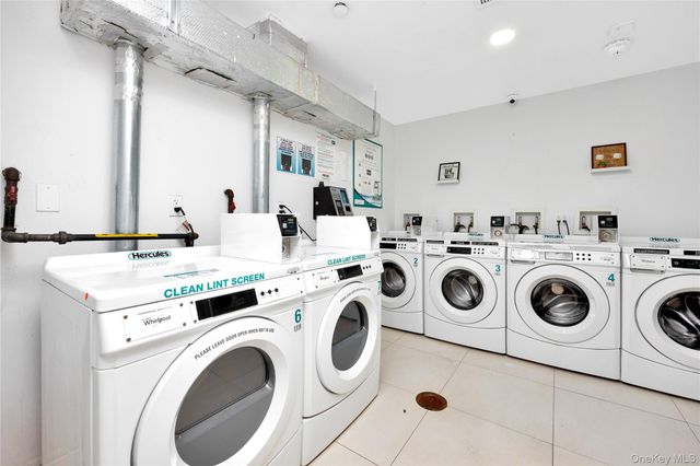 172-18 Jamaica Avenue 5D, Jamaica, NY 11432