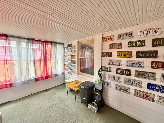 503 S 3rd Street, Oregon, IL 61061