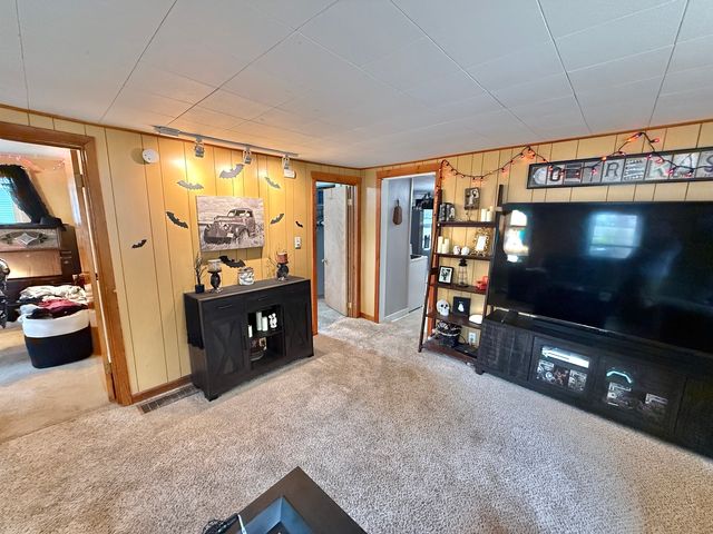 503 S 3rd Street, Oregon, IL 61061