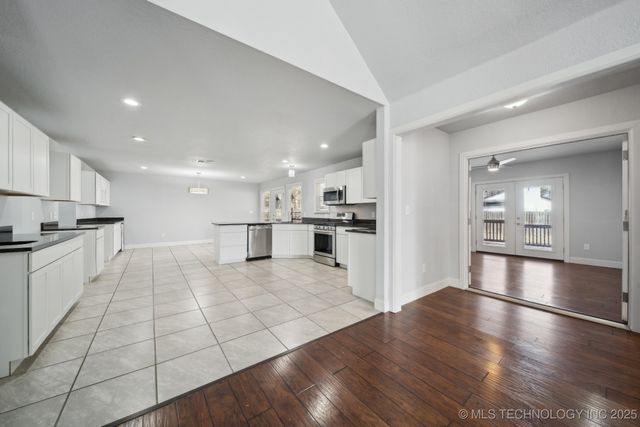 13433 S 125th East Avenue, Broken Arrow, OK 74011