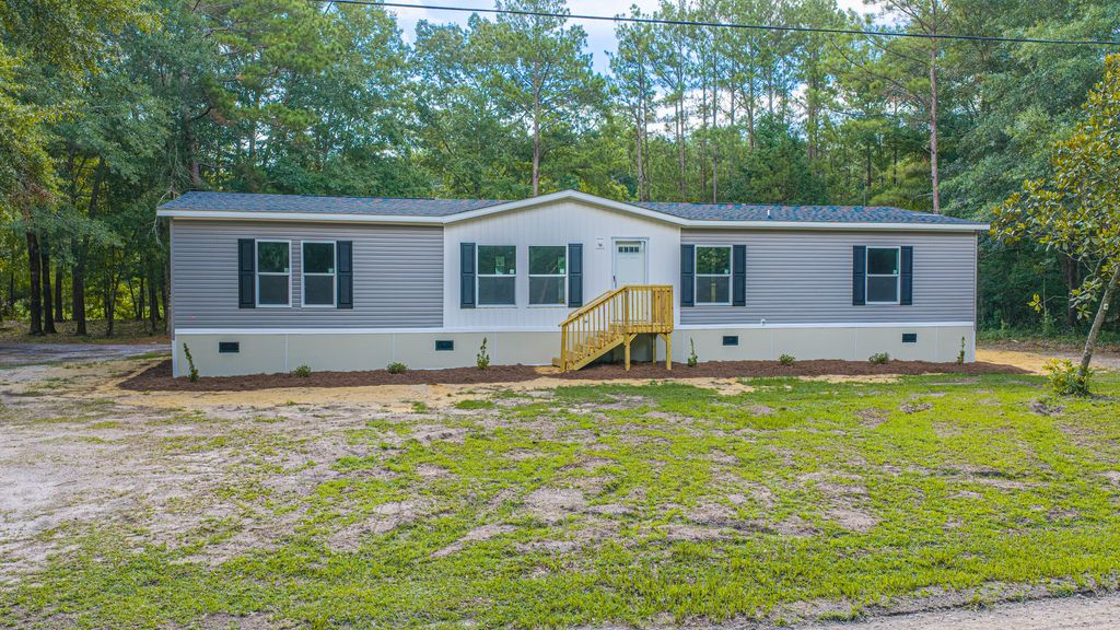 154 Bushy Drive, Walterboro, SC 29488