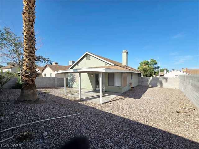 908 Coral Isle Way, Las Vegas, NV 89108