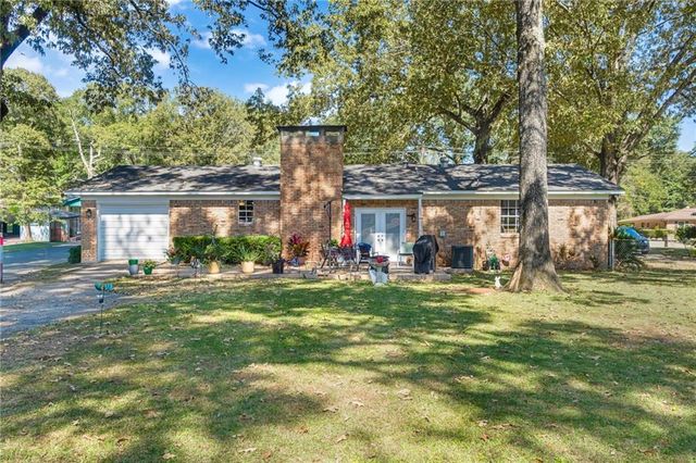 5015 Golfway Drive, Mobile, AL 36613