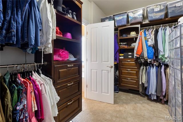 28 Twinleaf Court, St Peters, MO 63376