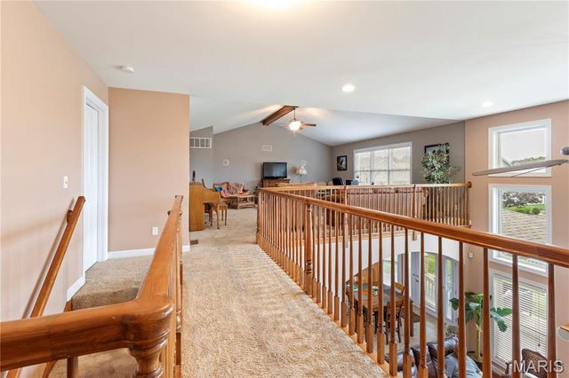28 Twinleaf Court, St Peters, MO 63376