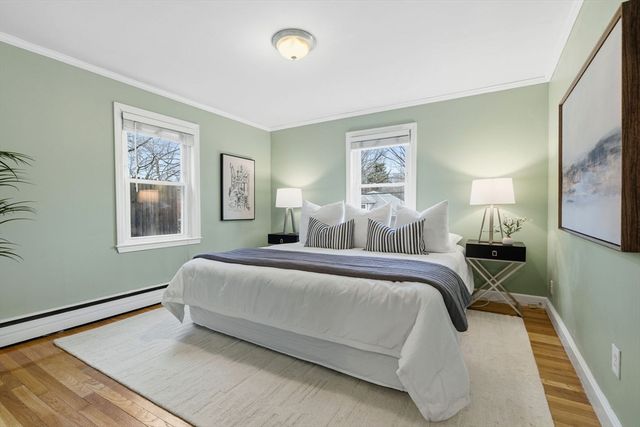 5 Baker St, Boston, MA 02132