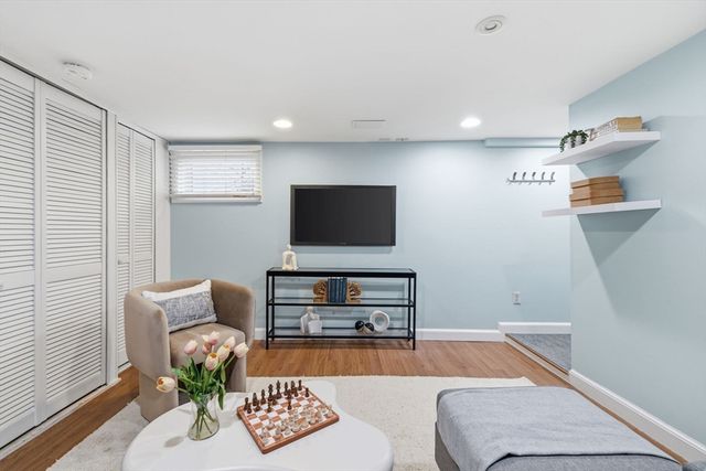 5 Baker St, Boston, MA 02132