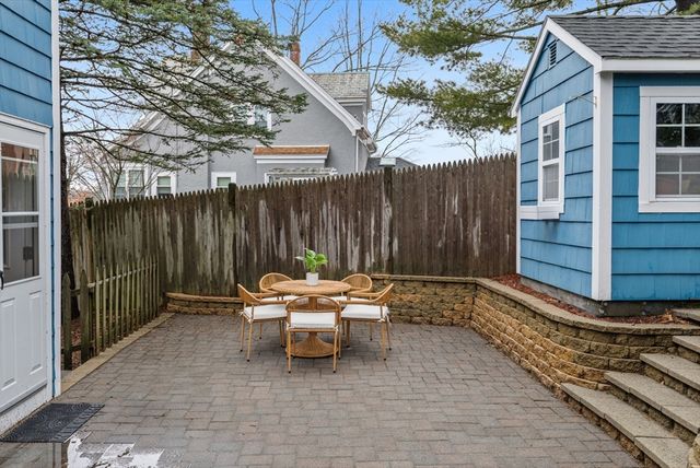 5 Baker St, Boston, MA 02132