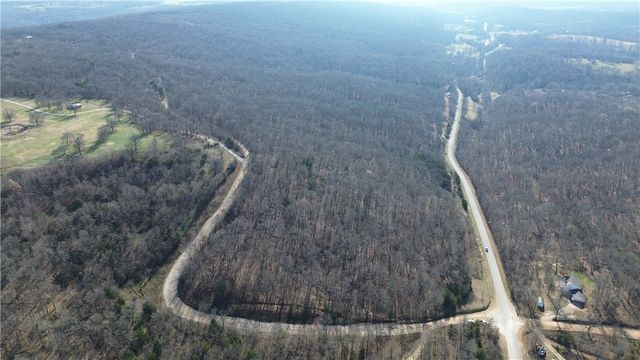 15337 Stagecoach Road, Prairie Grove, AR 72753