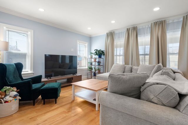 11 Birchbrow Avenue, Weymouth, MA 02191