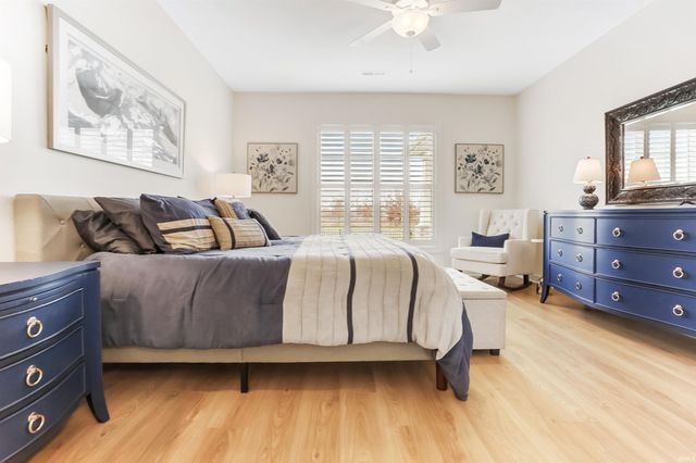 5484 Abbe Wood Drive, Newburgh, IN 47630